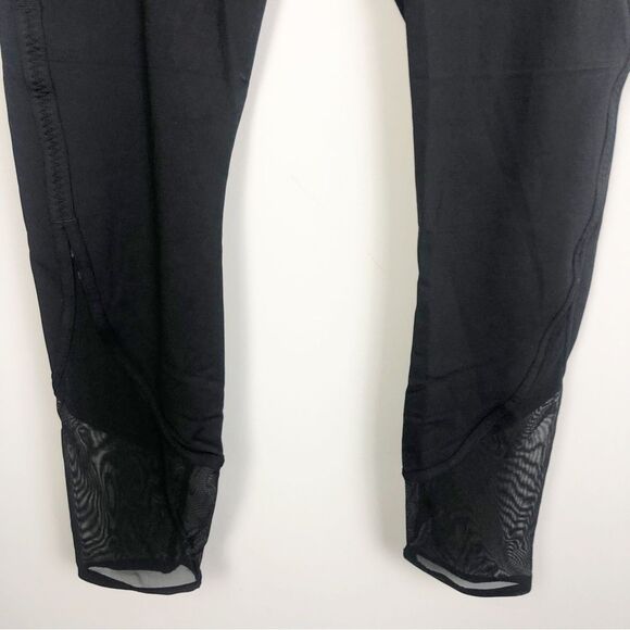 LULULEMON | Solid Black Mesh Detail Crop Leggings Back Zipper Women’s Size 10 - Picture 4 of 11